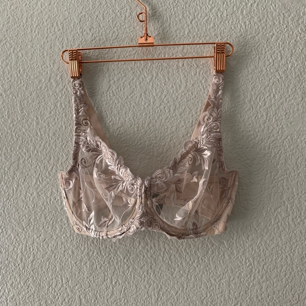 Soma Cream Unlined Lace Bra Size 34DD
